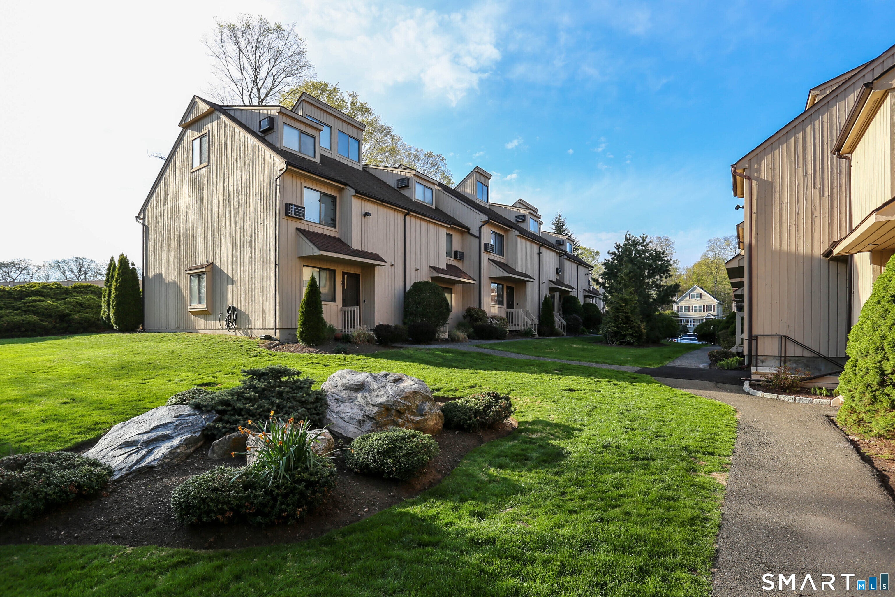 19 Woodway Road 16