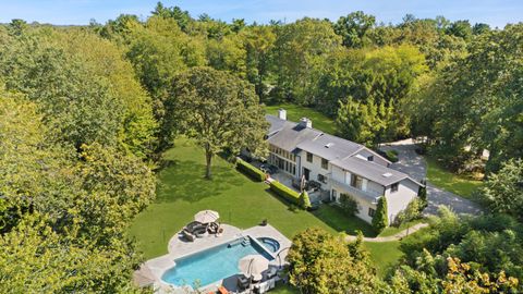 71 North Lake Drive Stamford CT 06903