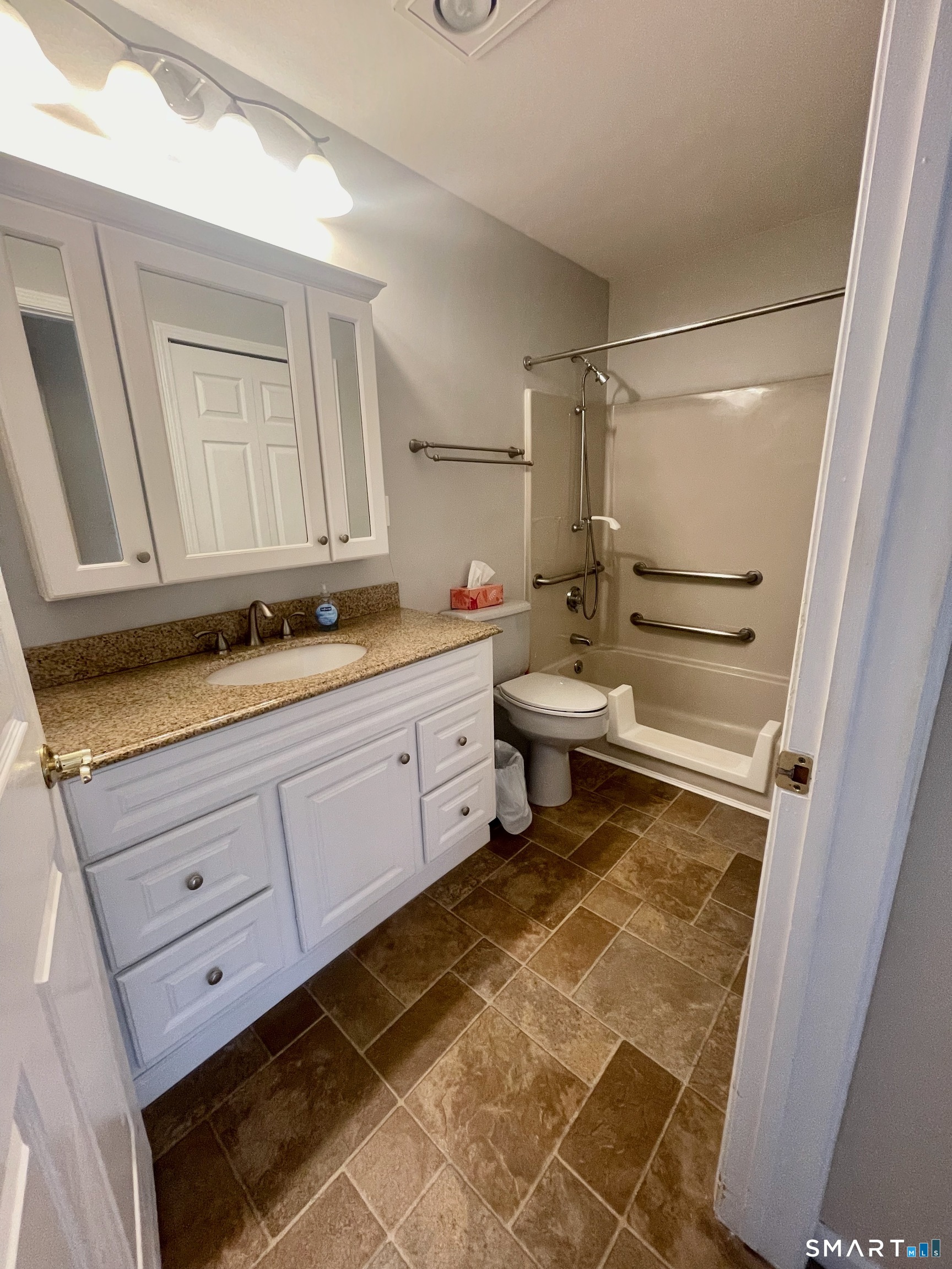 625 Palisado Avenue 219