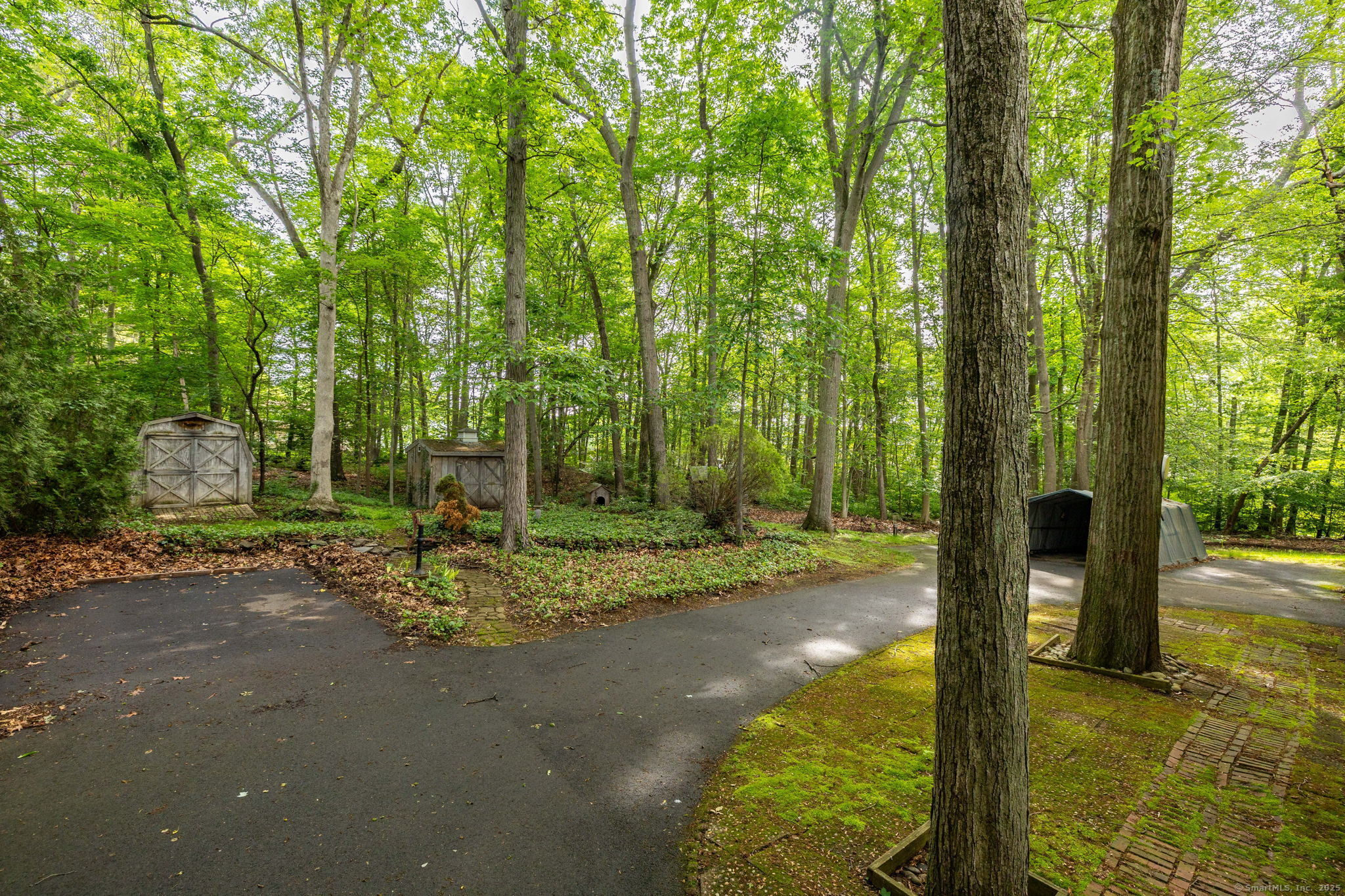 10 Laurel Glen Drive