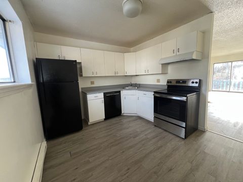 MLS: 24067457