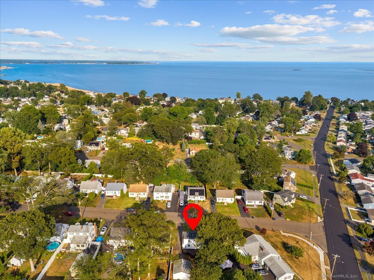 22 Hillside Avenue