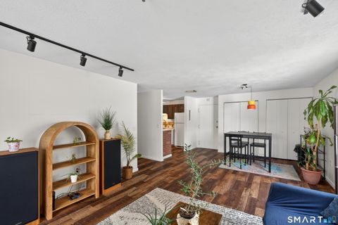 Tiny photo for 21 Putter Drive #21, Wallingford, CT 06492 (MLS # 24156982)