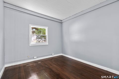 Tiny photo for 695 W Taft Avenue, Bridgeport, CT 06604 (MLS # 24181947)