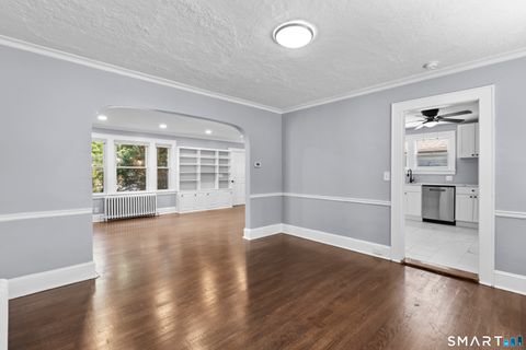 Tiny photo for 695 W Taft Avenue, Bridgeport, CT 06604 (MLS # 24181947)