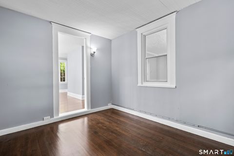 Tiny photo for 695 W Taft Avenue, Bridgeport, CT 06604 (MLS # 24181947)