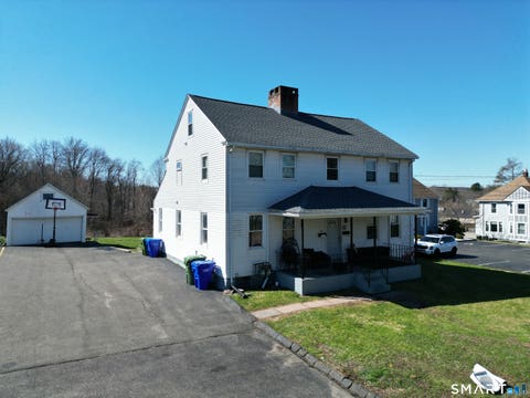 Multifamily For Sale - 121 Saybrook Road<br/> Middletown, CT 06457