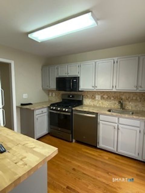 Tiny photo for 14 South Street #18, Danbury, CT 06810 (MLS # 24156685)