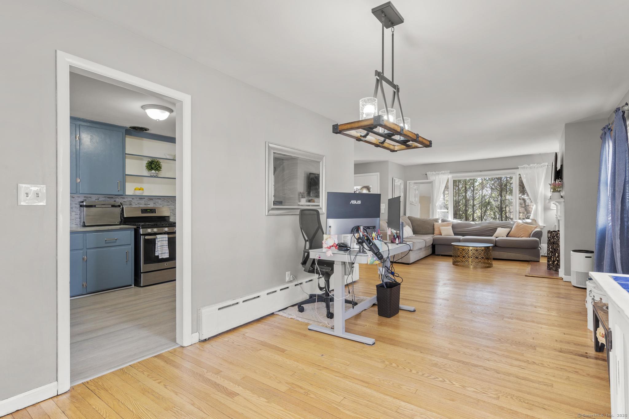 440 Frost Road, Waterbury, Connecticut image 9