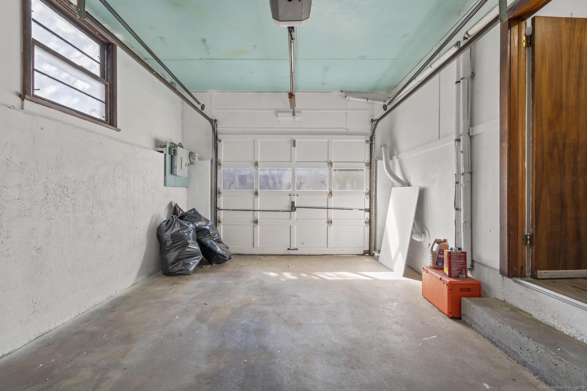 440 Frost Road, Waterbury, Connecticut image 18