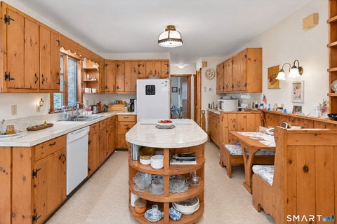 Tiny photo for 2 Moosehorn Road, Roxbury, CT 06783 (MLS # 24210827)