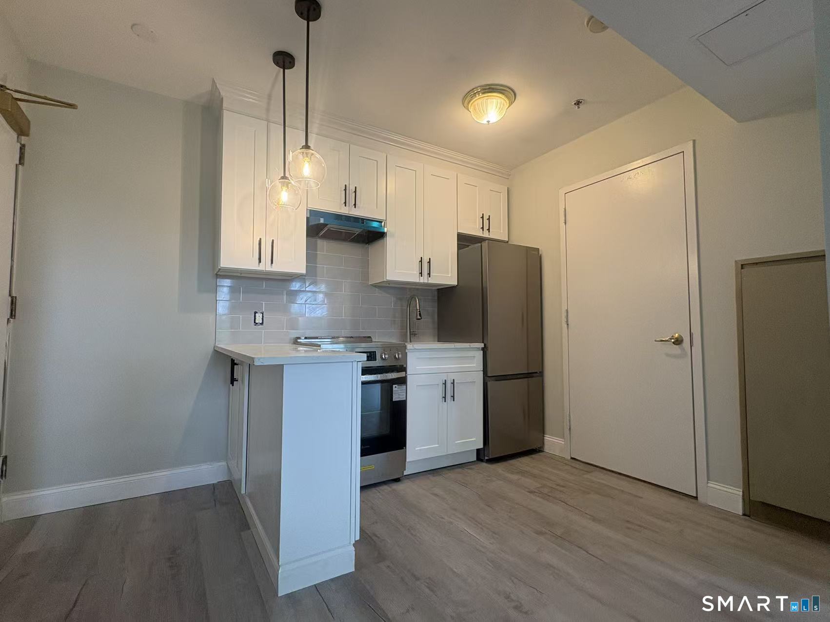 59 Courtland Avenue 2T
