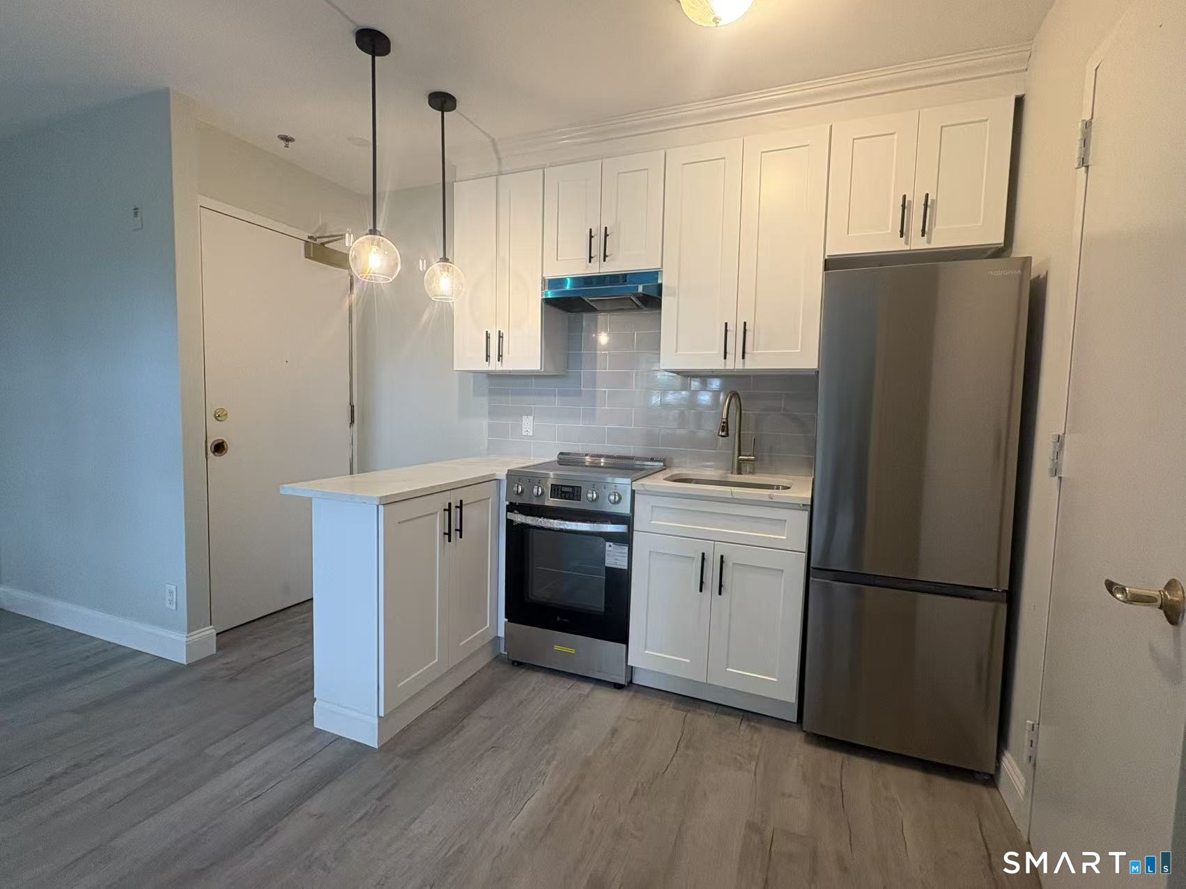 59 Courtland Avenue 2T