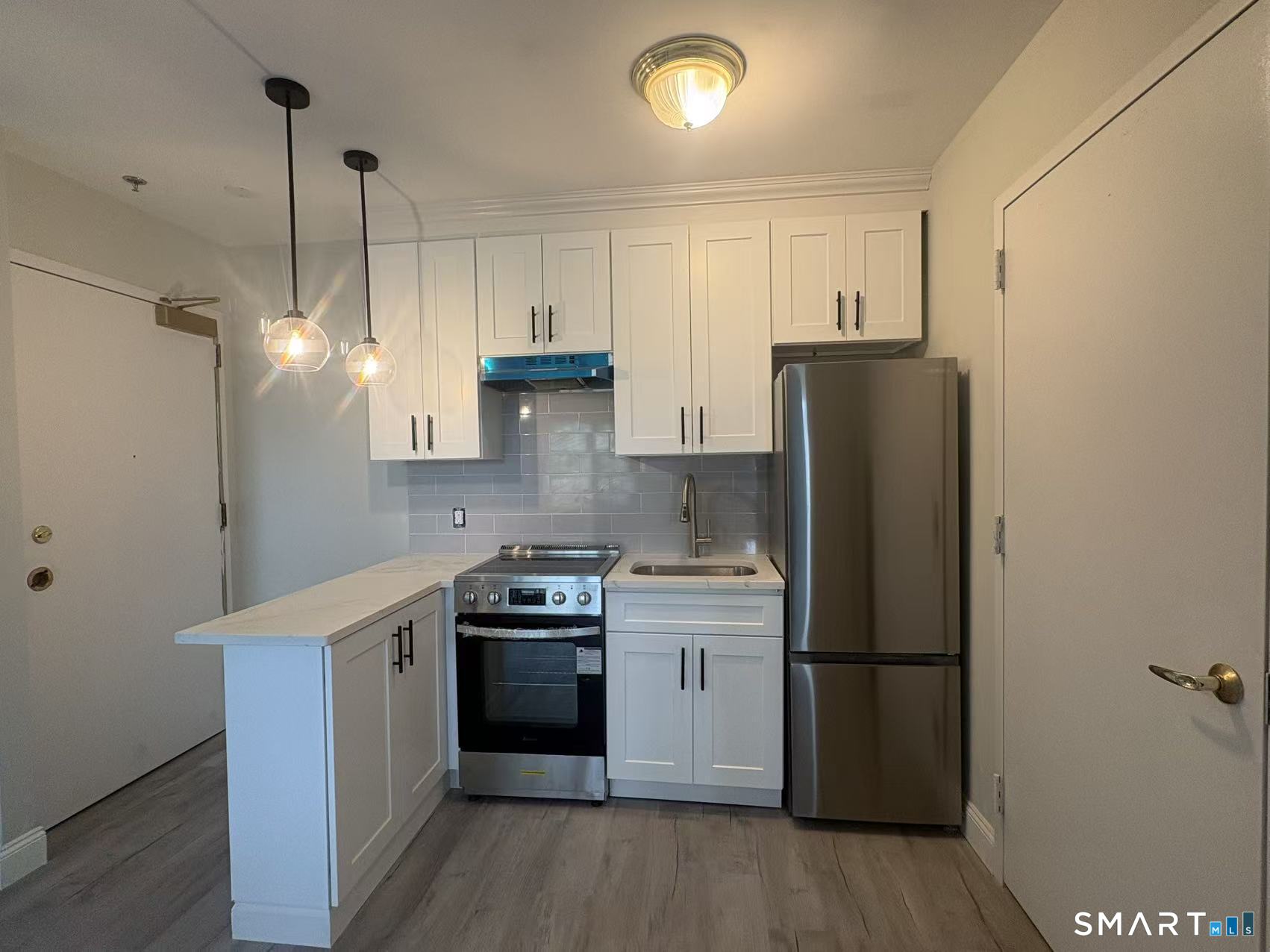59 Courtland Avenue 2T