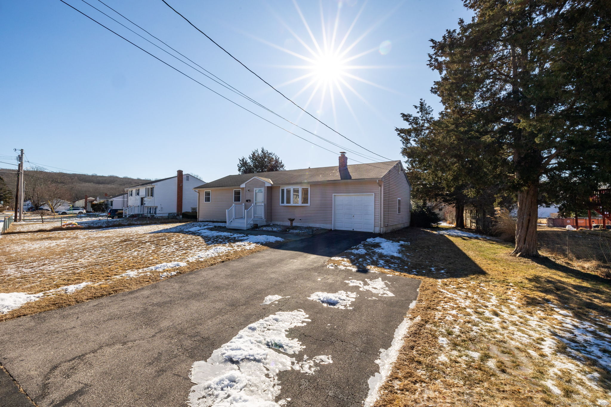 43 Brookside Lane, Groton, Connecticut image 2