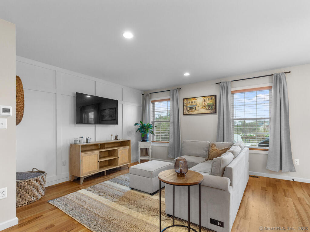 74 Gillette Way #74, Bristol, Connecticut image 7