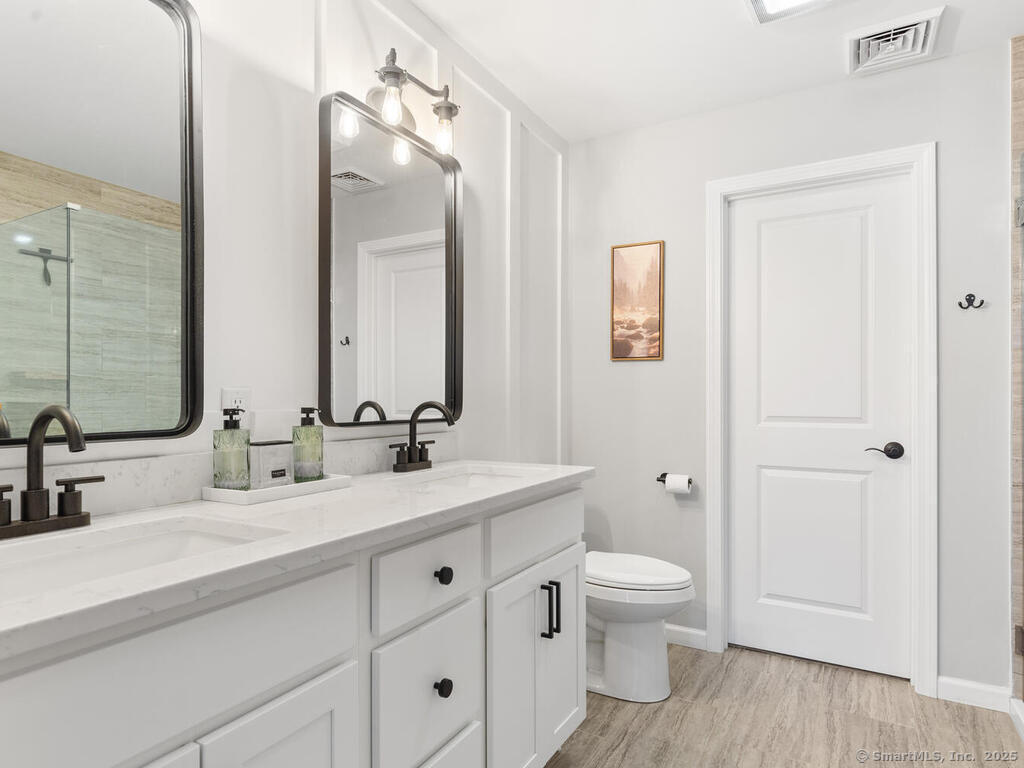 74 Gillette Way #74, Bristol, Connecticut image 18