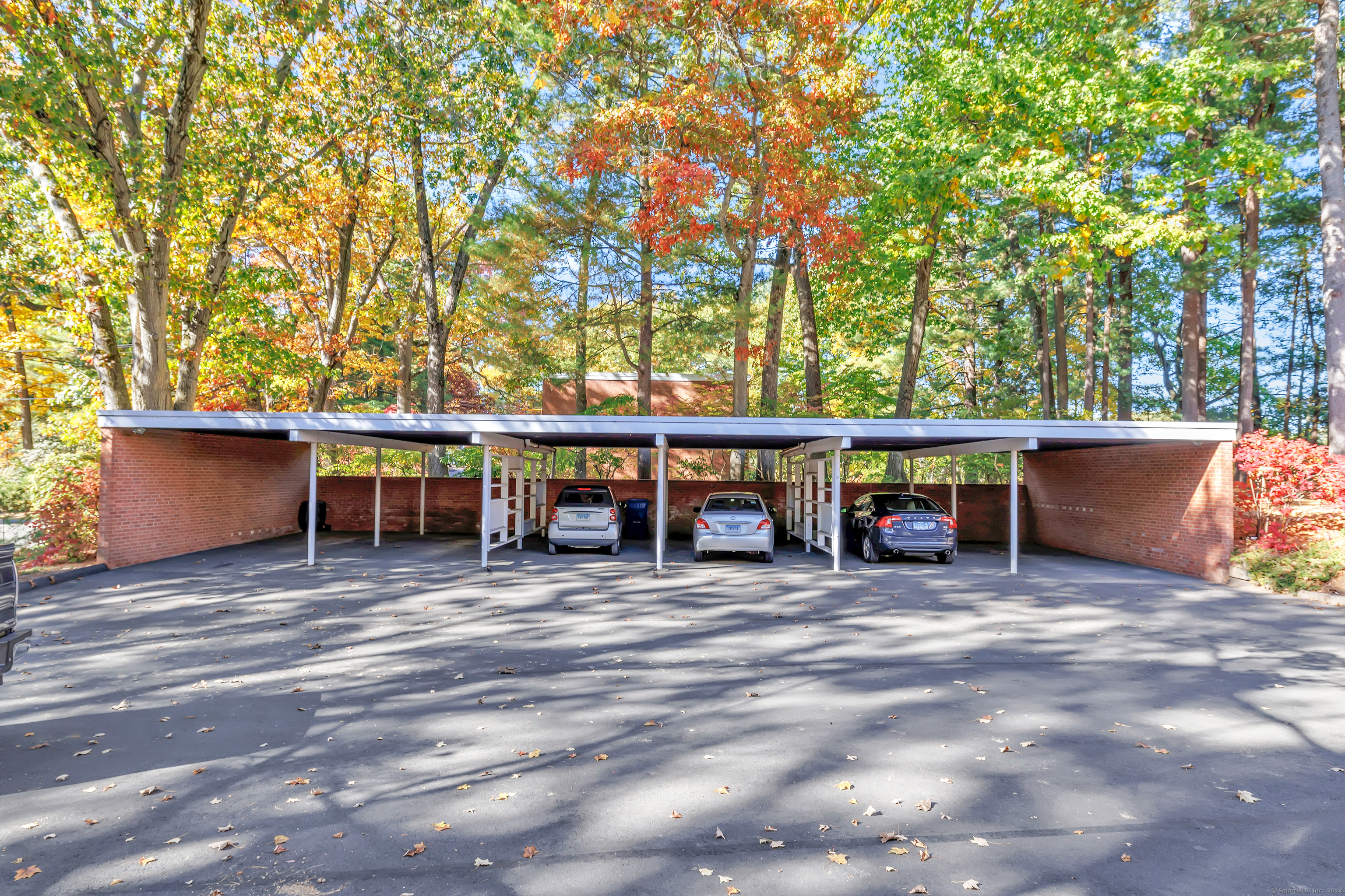 42 N Lake Drive #APT C2, Hamden, Connecticut image 32