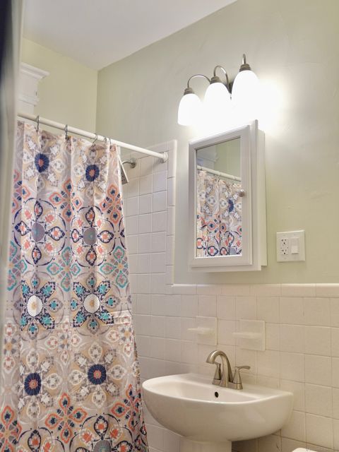 Tiny photo for 39 Pardee Place, New Haven, CT 06515 (MLS # 24162073)