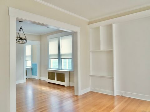 Tiny photo for 39 Pardee Place, New Haven, CT 06515 (MLS # 24162073)