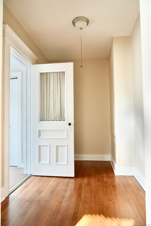 Tiny photo for 39 Pardee Place, New Haven, CT 06515 (MLS # 24162073)