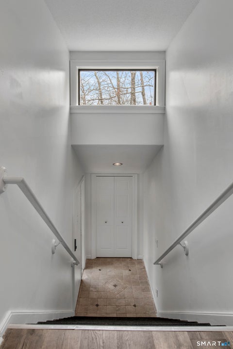 Tiny photo for 7 Cottonwood Drive #7, Avon, CT 06001 (MLS # 24204787)