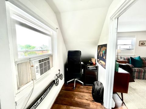 Tiny photo for 604 Orange Street #3, New Haven, CT 06511 (MLS # 24176597)