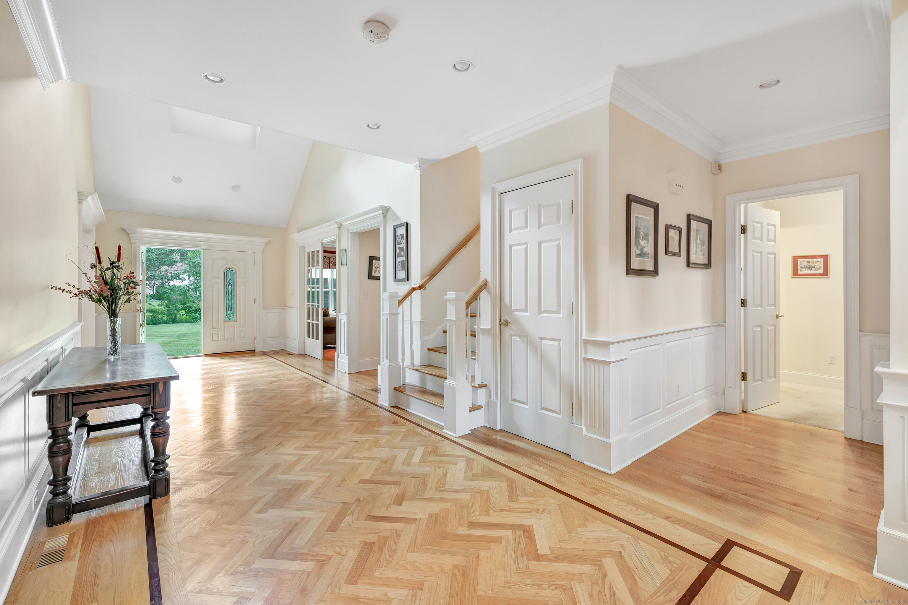 28 Aldo Drive