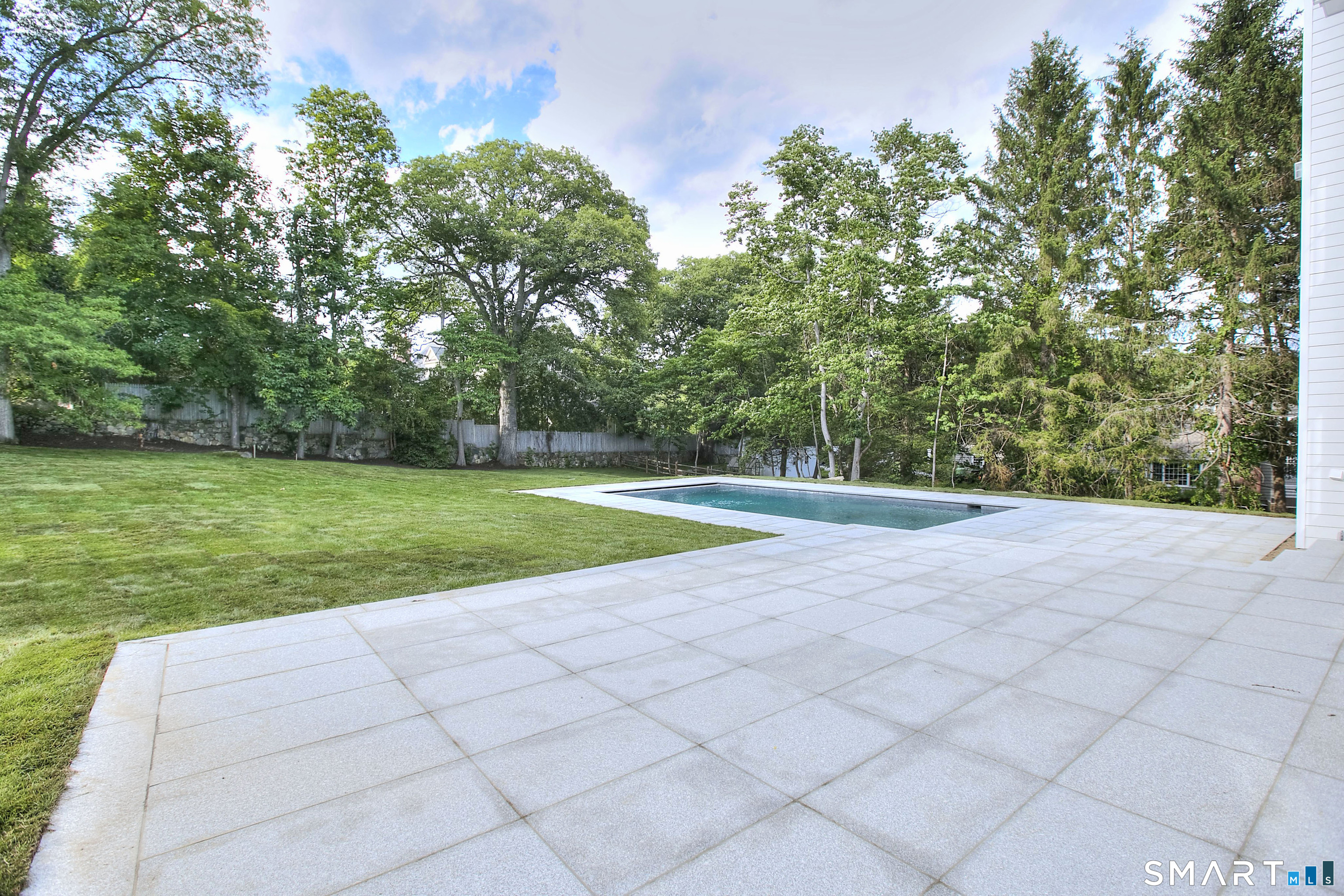 4 Sycamore Drive