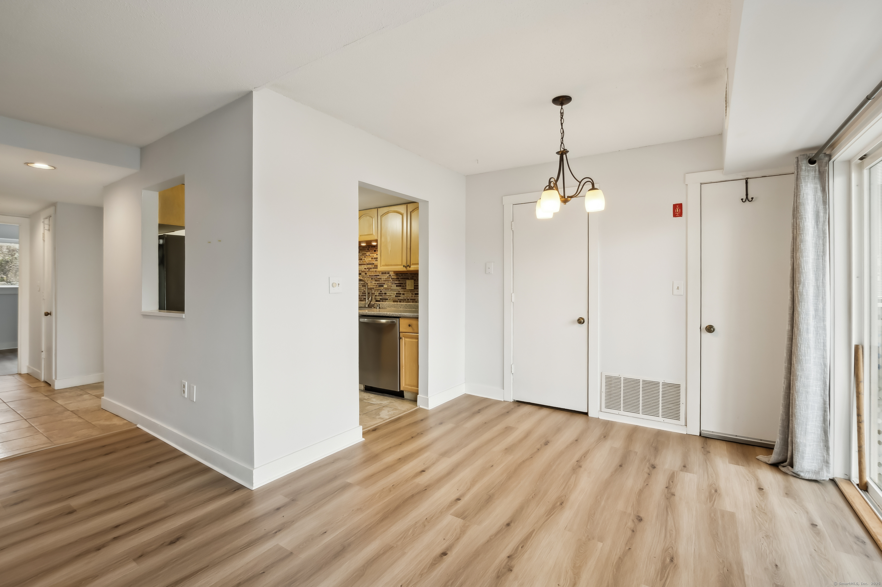 67 Brookwood Drive #APT B, Rocky Hill, Connecticut image 11