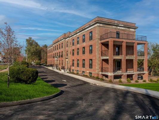 170 RIDGE RD APT 202, WETHERSFIELD, CT 06109 - Image bf4cb2892bdb6f6f429bce99ae54592d/1224649607