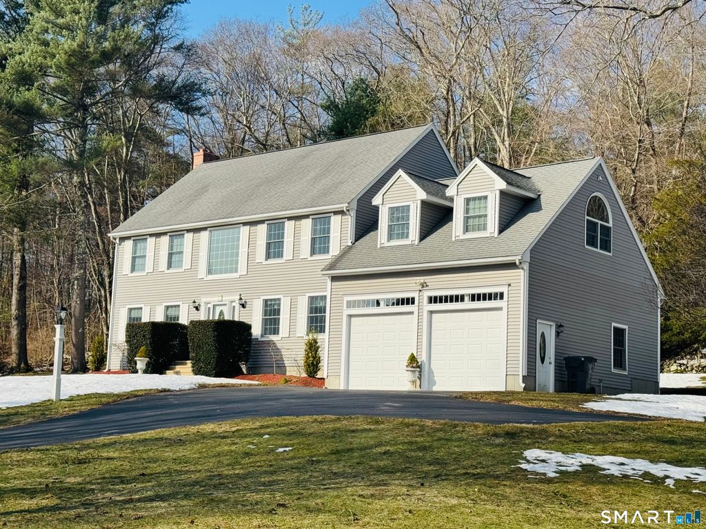 Photo of 1350 Thompson Road, Thompson, CT 06277 (MLS # 24158785)