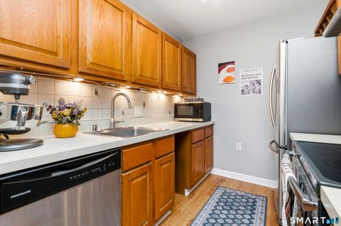 Tiny photo for 1 Linden Place #APT 513, Hartford, CT 06106 (MLS # 24156138)
