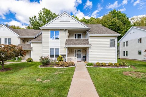 46 Millbrook Court 46 Newington CT 06111
