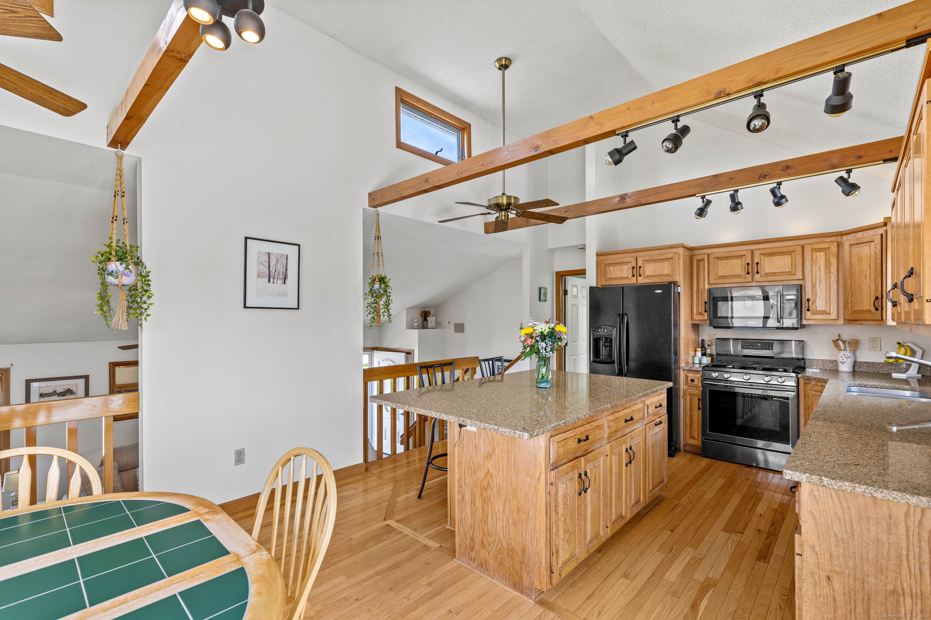 4 Hesford Drive, Stonington, Connecticut image 8