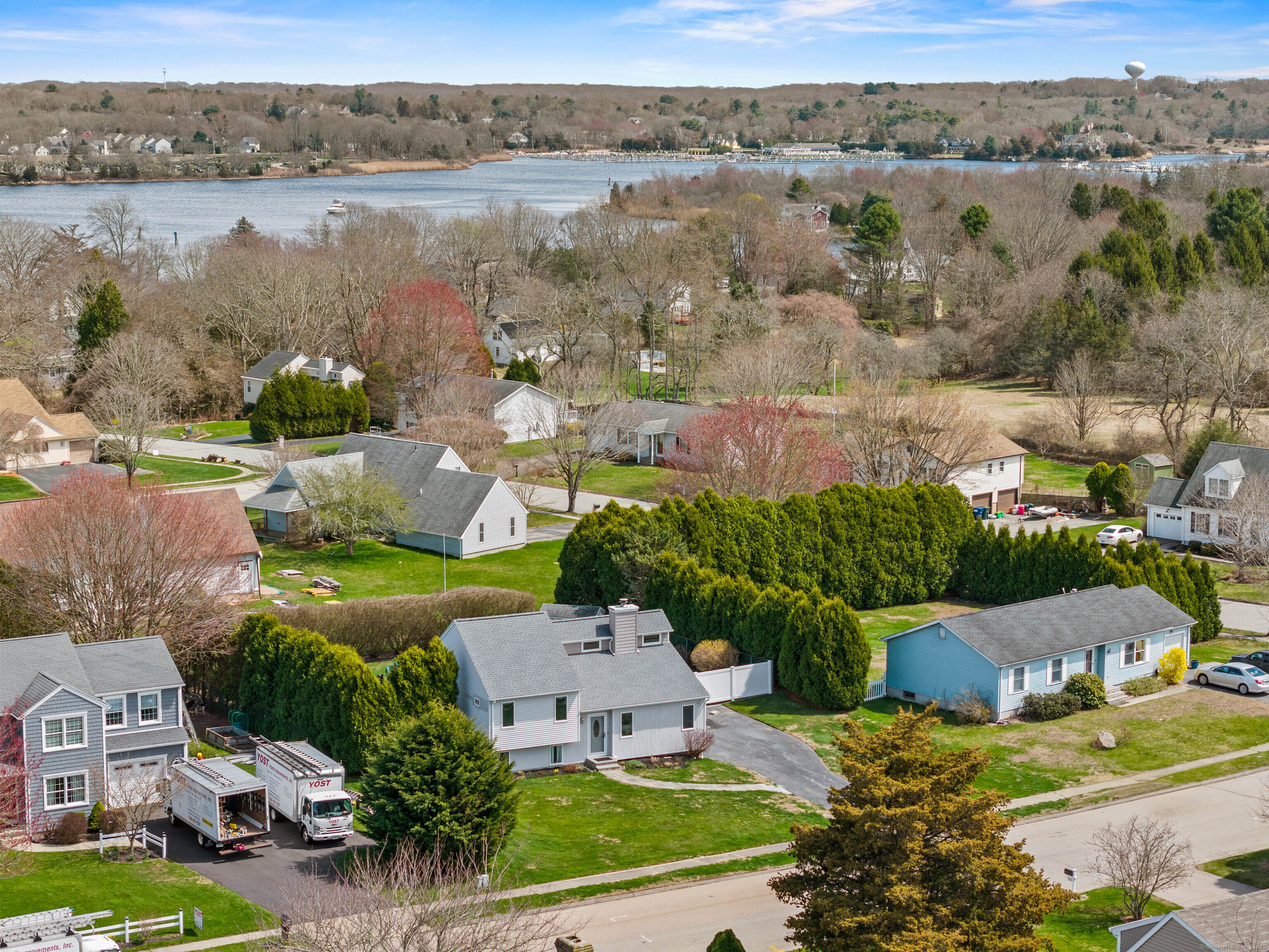 4 Hesford Drive, Stonington, Connecticut image 2