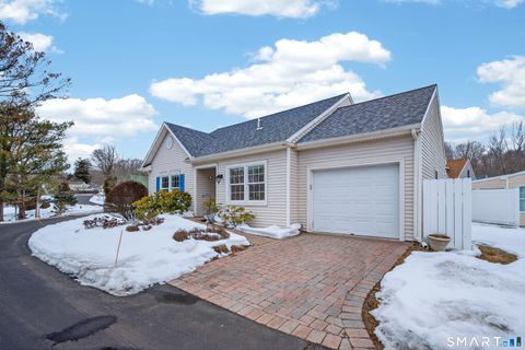 16 Silverbrook Lane 16 Clinton CT 06413