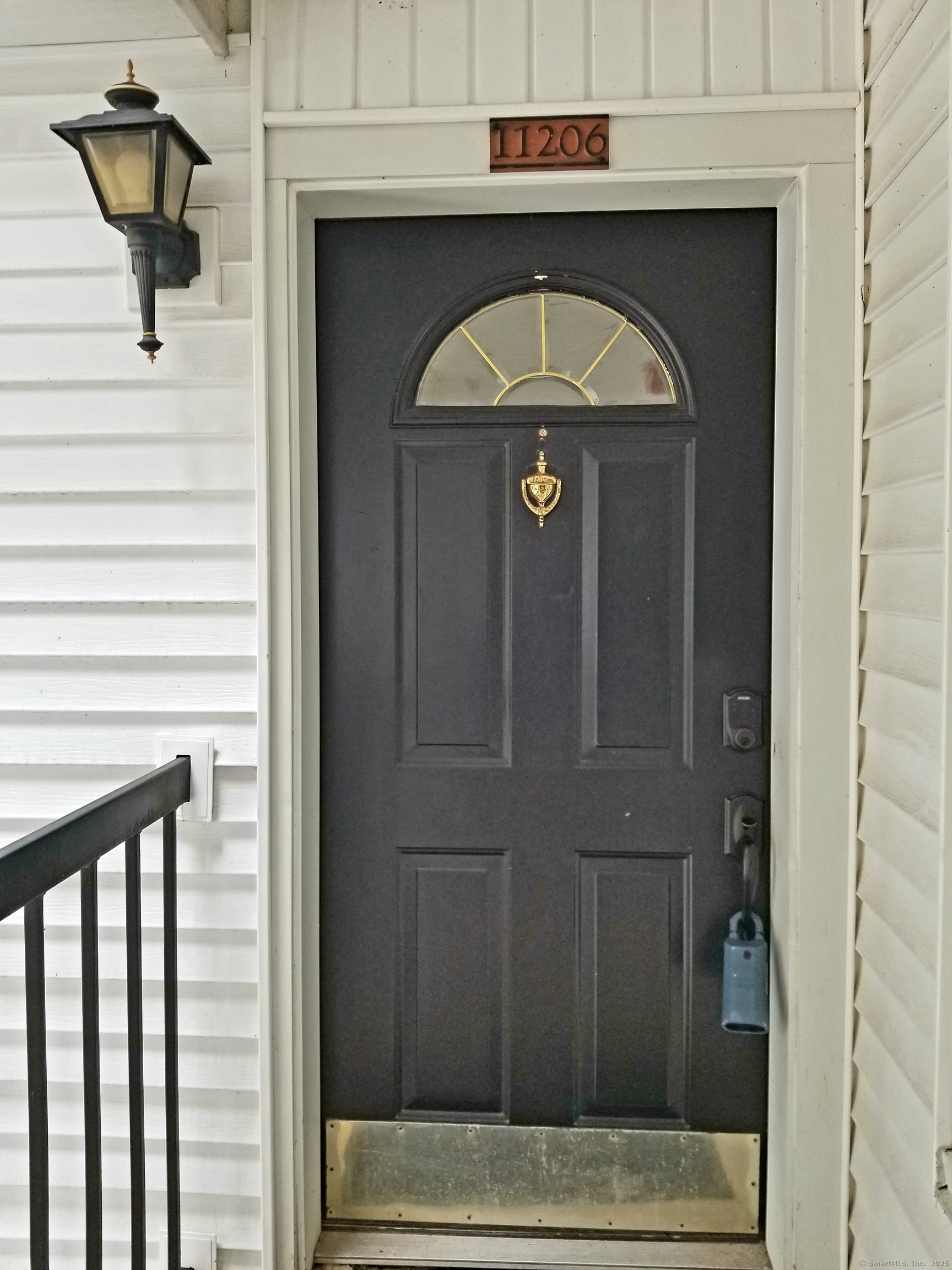 31 High Street APT 11206
