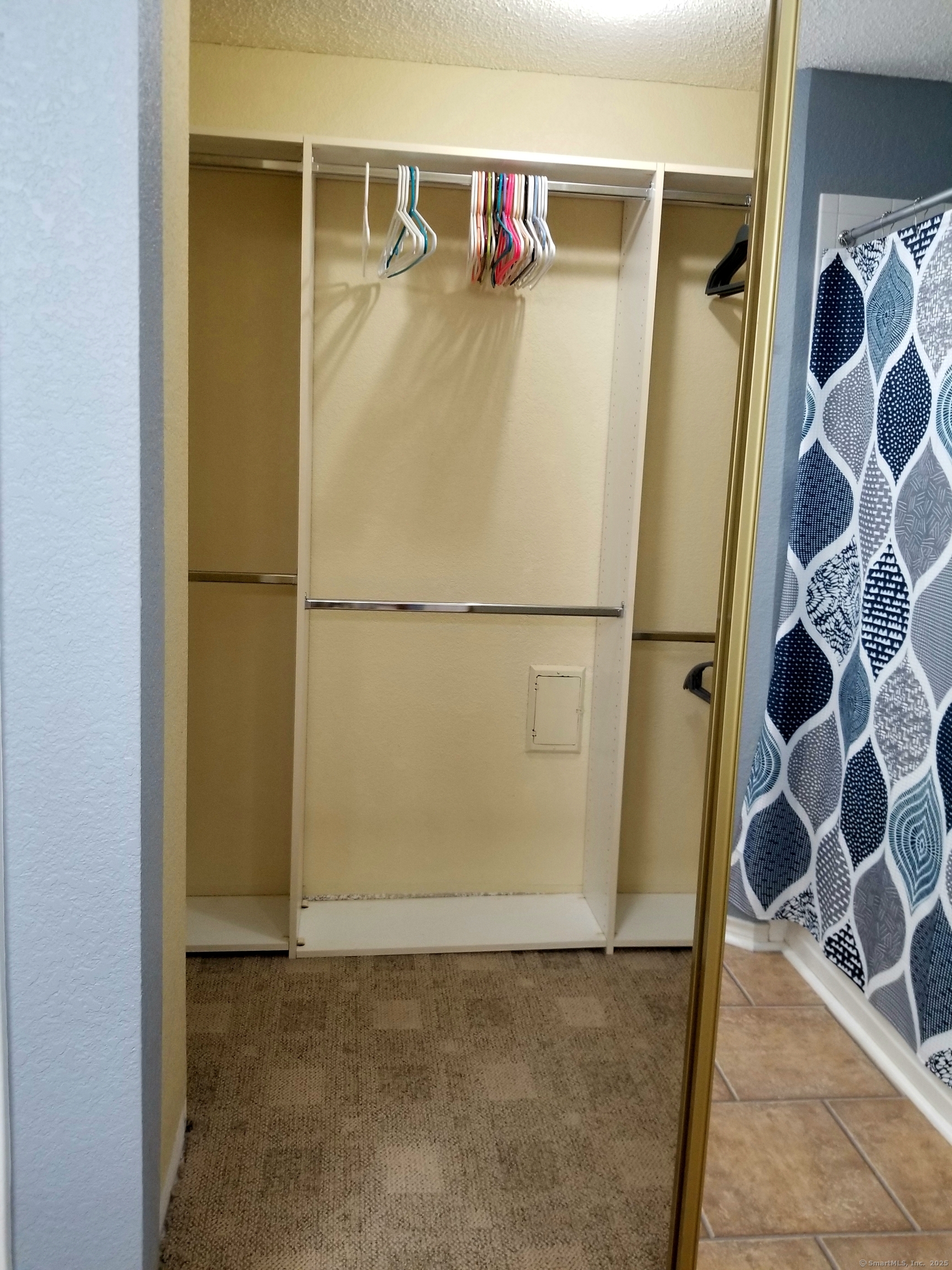 East Hartford, Connecticut 06118, United States, 2 Bedrooms Bedrooms, ,2 BathroomsBathrooms,Residential,Active,169417