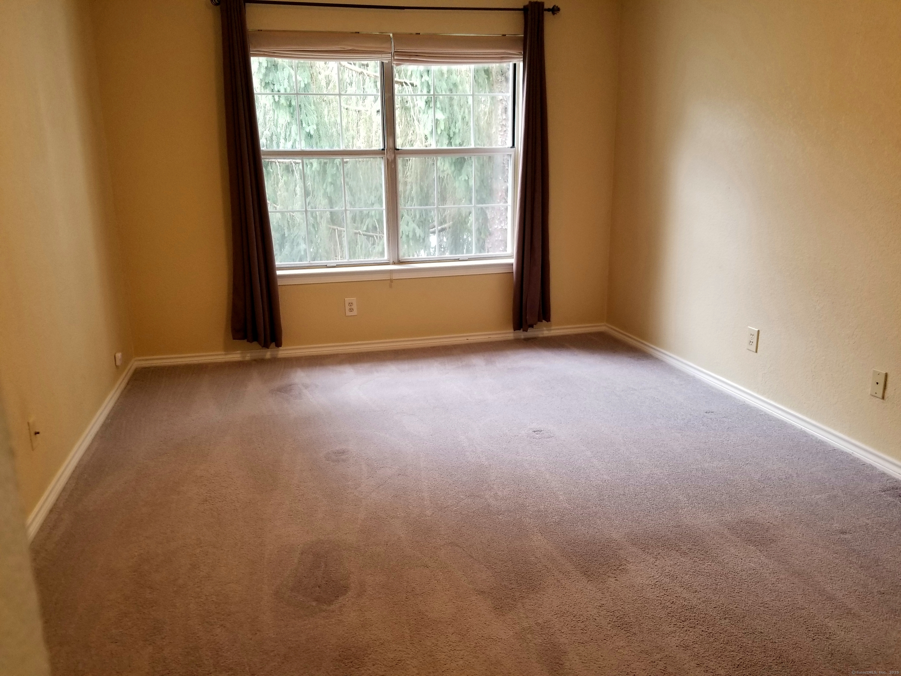 East Hartford, Connecticut 06118, United States, 2 Bedrooms Bedrooms, ,2 BathroomsBathrooms,Residential,Active,169417