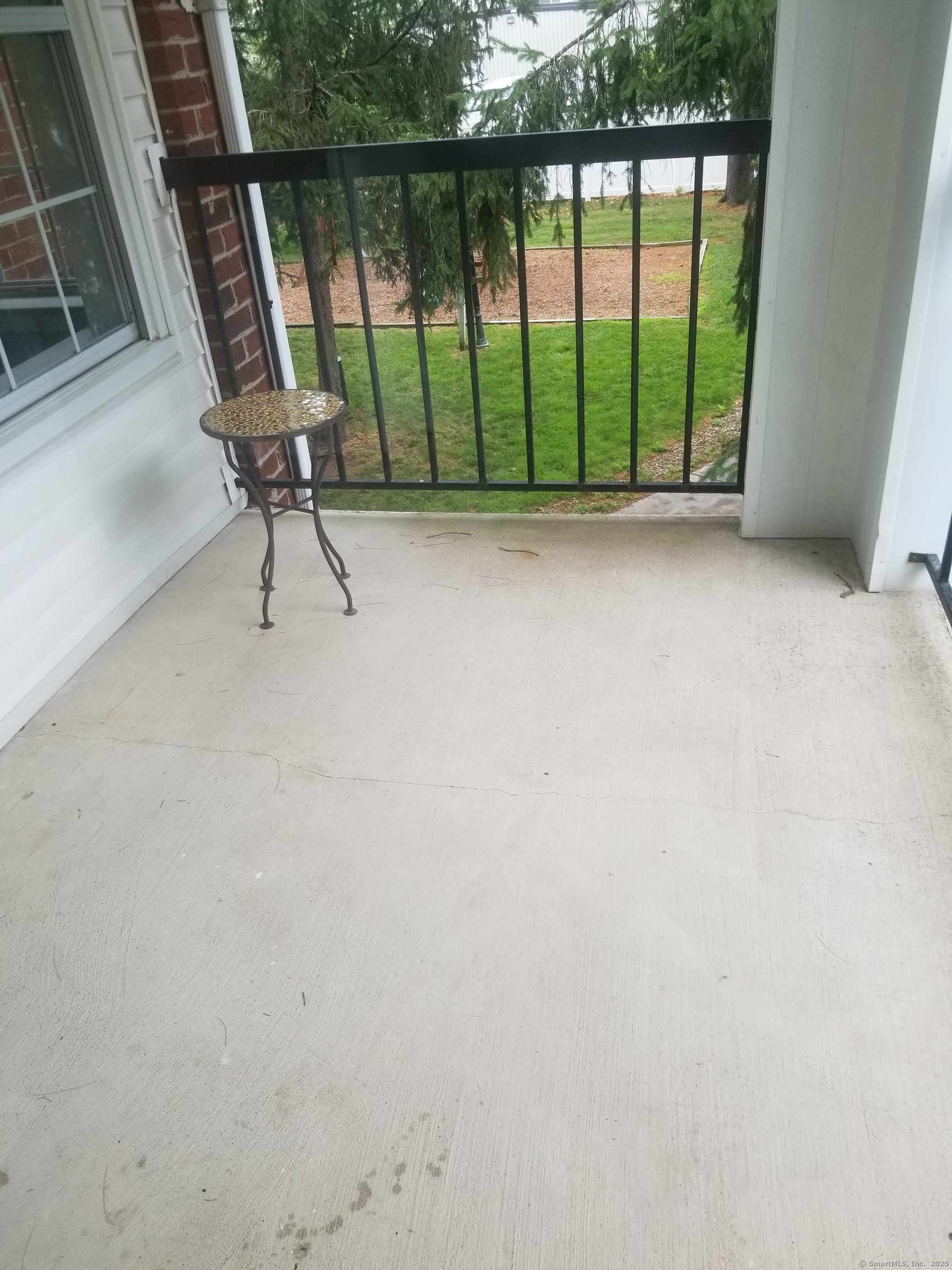 East Hartford, Connecticut 06118, United States, 2 Bedrooms Bedrooms, ,2 BathroomsBathrooms,Residential,Active,169417