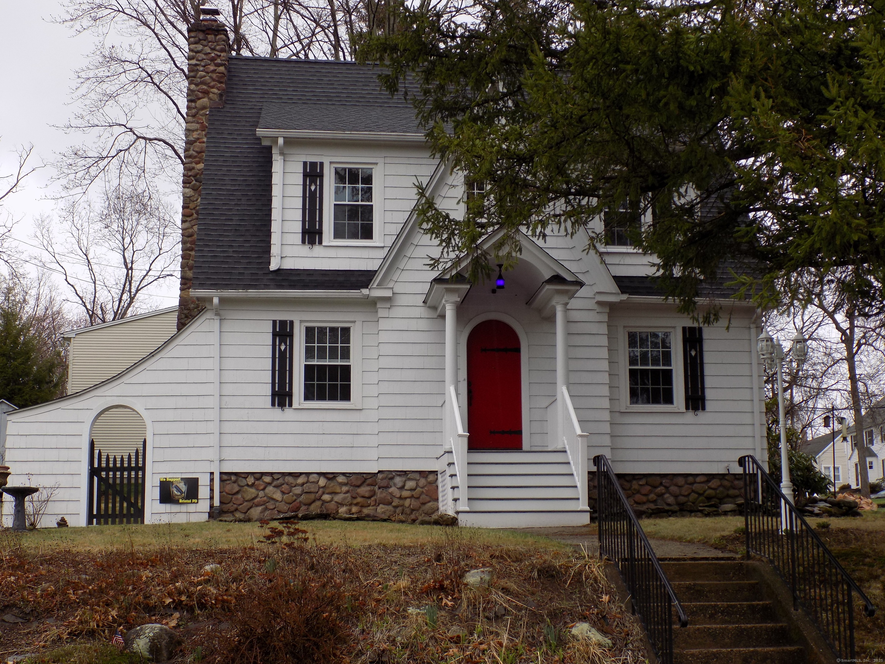 21 Britton Road, Bristol, Connecticut image 1