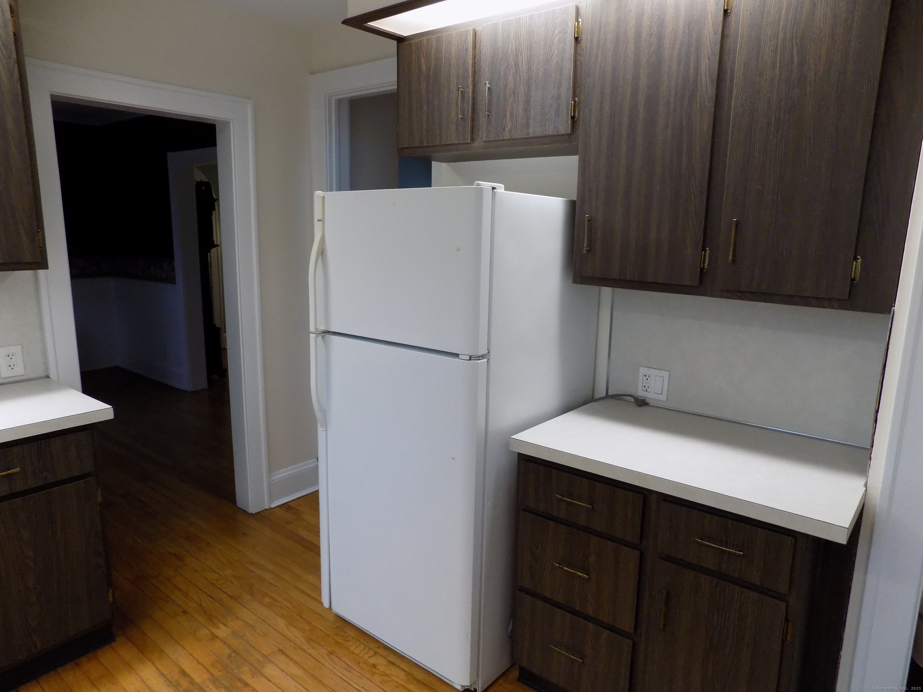 21 Britton Road, Bristol, Connecticut image 5