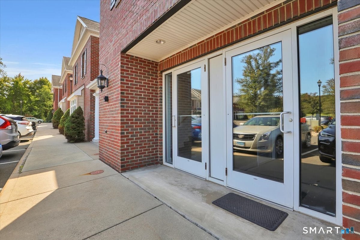225 Oakland Road 204