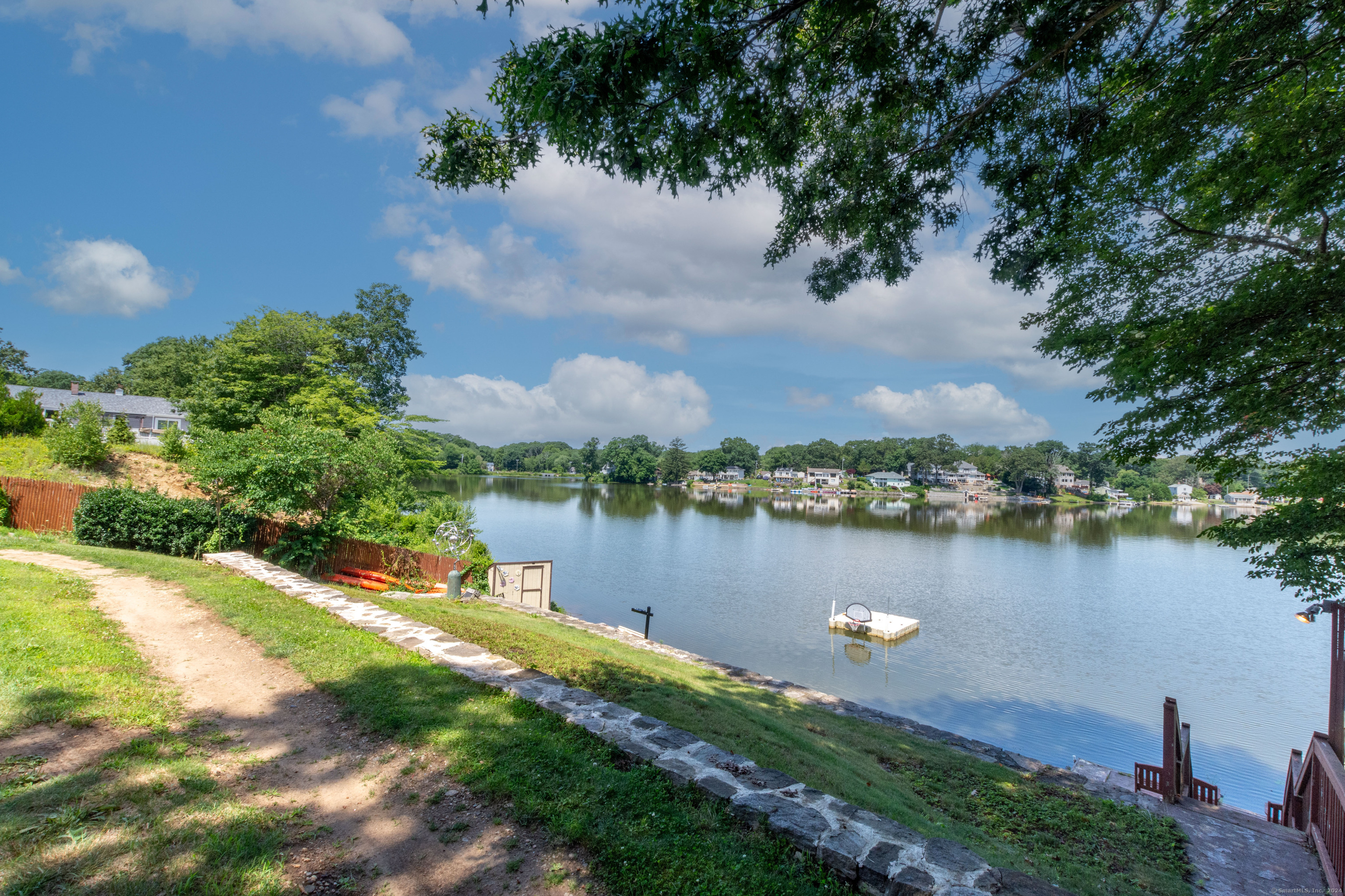 44 Laurel Point Drive, Montville, Connecticut image 16