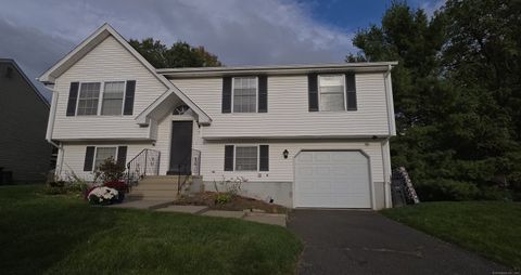 Photo of 14 Bennett Circle, Hartford, CT 06120 (MLS # 24135274)