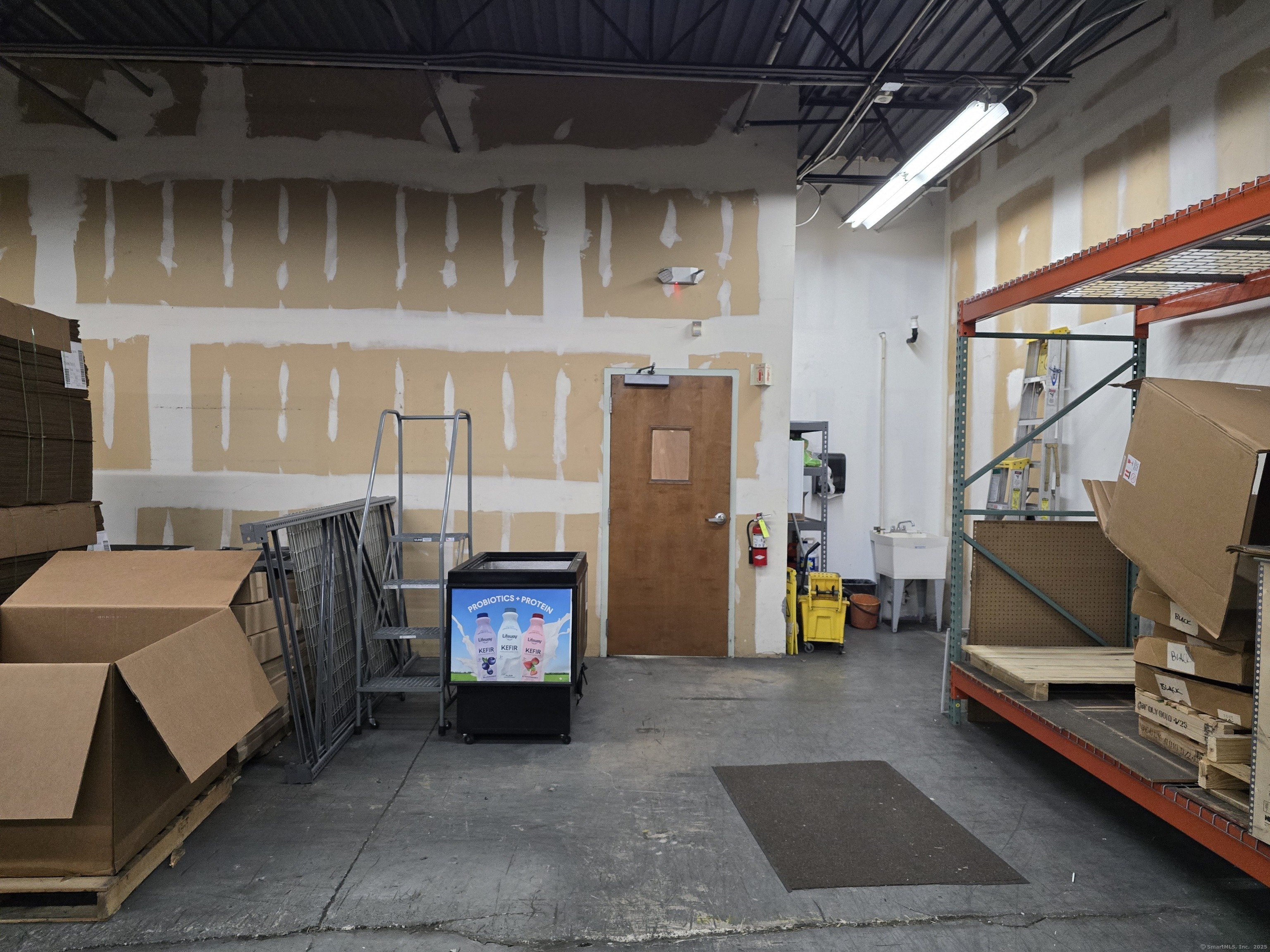 Middletown, Connecticut 06457, United States, ,Residential,Active,171524