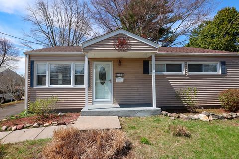 33 Greenhurst Lane East Hartford CT 06118