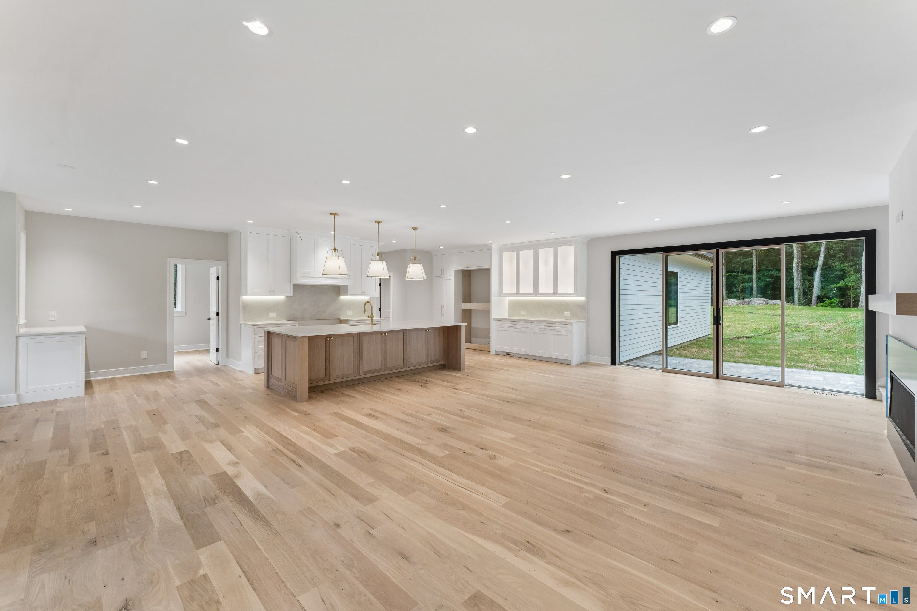 11 Oak Ridge Drive