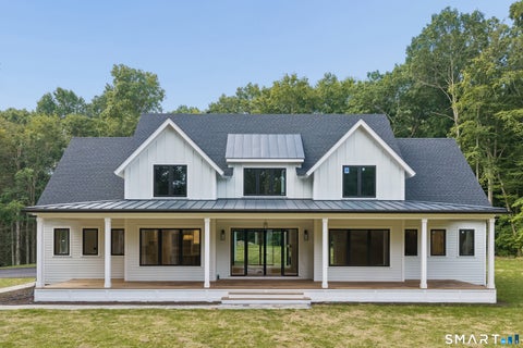 Photo of 11 Oak Ridge Drive, Newtown, CT 06470 (MLS # 24201979)